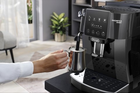 Ekspres ciśnieniowy DeLonghi ECAM 220.22.GB Magnifica Start (WYPRZEDAŻ)