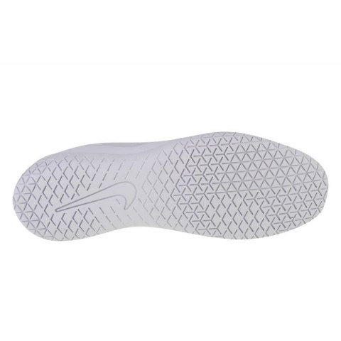 Buty Nike Cheer Sideline IV W 943790-100