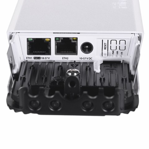 Router WiFi 5 LTE Mikrotik wAP ac LTE6 kit (RBwAPGR-5HacD2HnD&R11e-LTE6) LTE: Cat 6