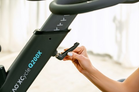 Rower stacjonarny, magnetyczny OVICX Q200X z ekranem dotykowym 15,6" TFT, WIFI bluetooth&app (WYPRZEDAŻ)